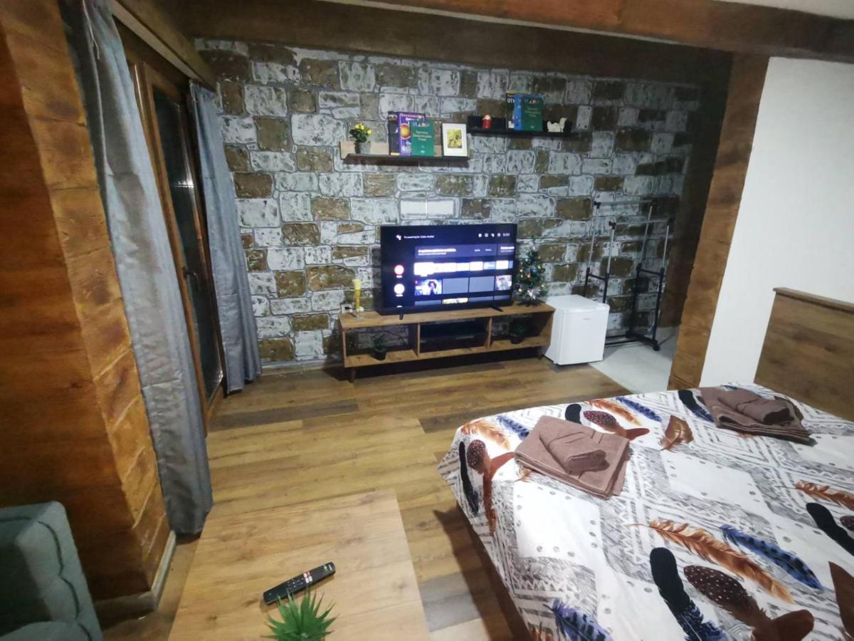 Villa Ana-Mavrovo Buitenkant foto
