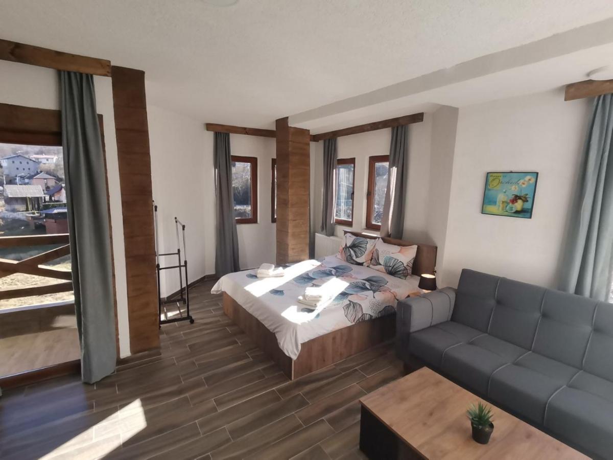Villa Ana-Mavrovo Buitenkant foto